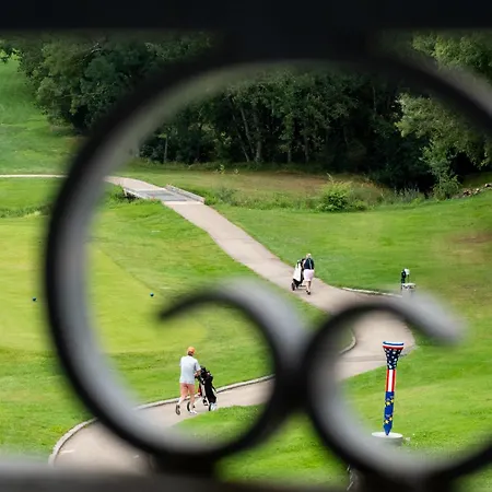 Golf & Chateau De La Begude The Originals Collection Hotel Valbonne