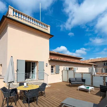 Golf & Chateau De La Begude The Originals Collection Hotel Valbonne