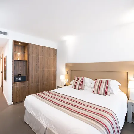 Hotel Golf & Chateau De La Begude The Originals Collection 4*